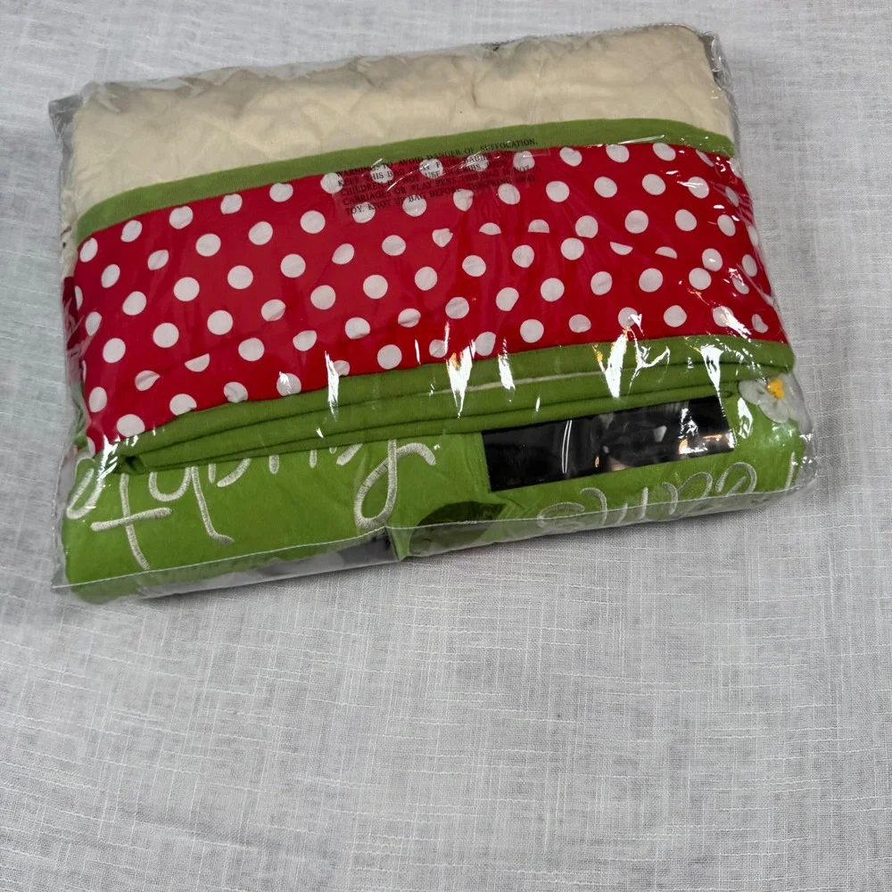 NWT Cracker Barrel Generations‎ Photo Sleeve Quilted Throw Blanket Family Tree